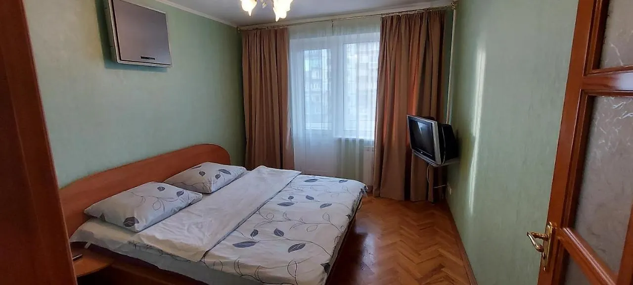 Apartment On Patriarkha Mstyslava Skrypnyka Street Kiev Ukrayna