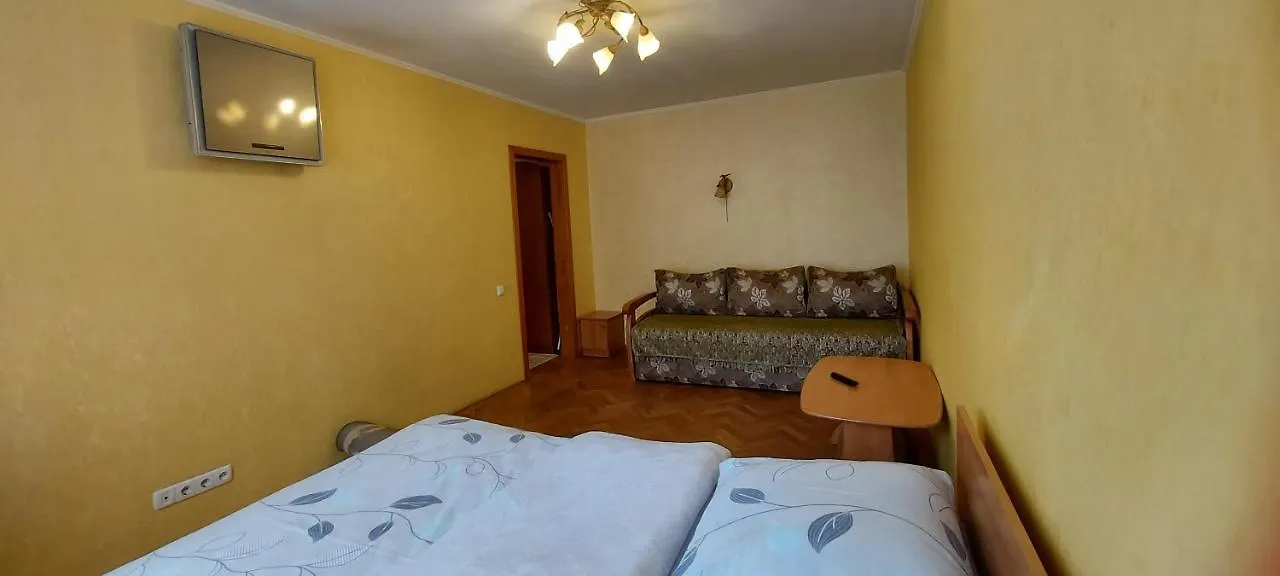 Apartment On Patriarkha Mstyslava Skrypnyka Street Kiev